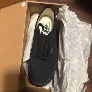 VANS AUTHENTIC MEN'S / Women’s CANVAS BLACK / BLACK VN000EE3BKA Men Sz 7. W 8.5